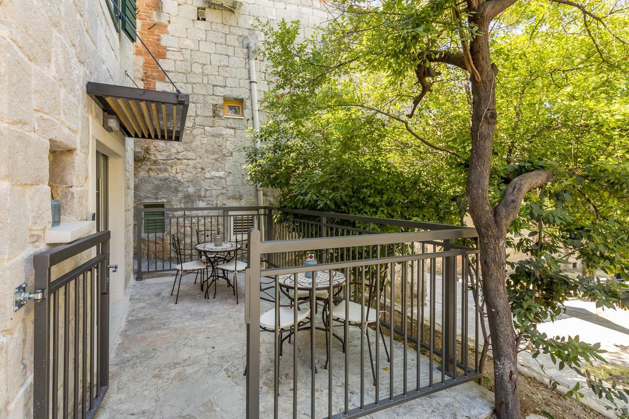 Miara Luxury Rooms Split Exterior photo