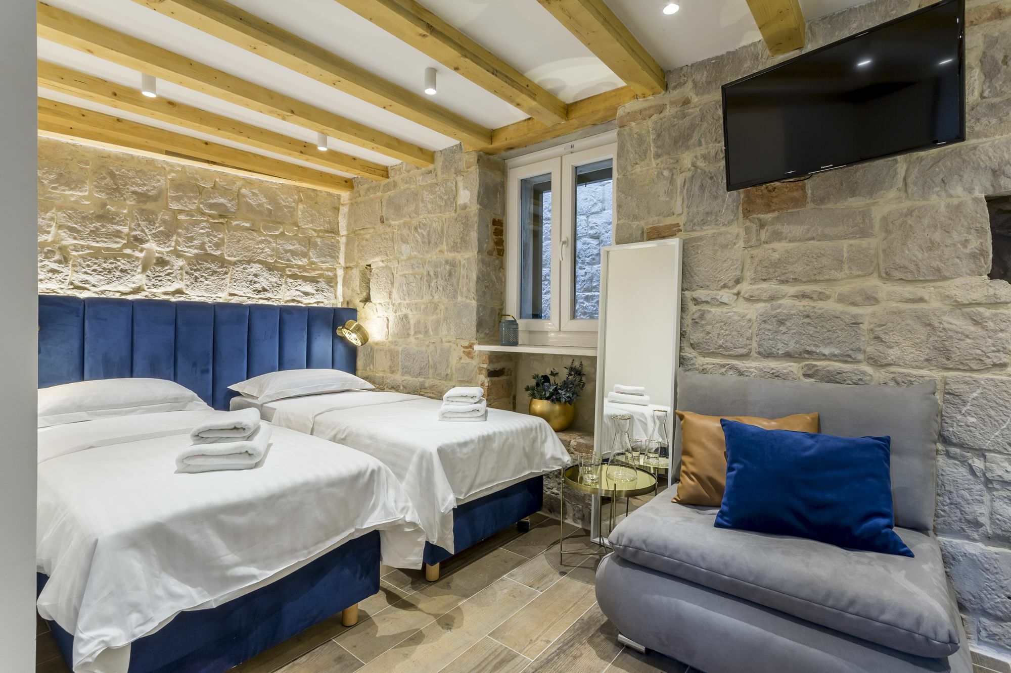 Miara Luxury Rooms Split Exterior photo